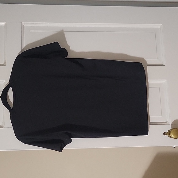 Lacoste 100% Cotton Mens Black V Neck Short Sleeve T-Shirt in size US Medium - Picture 4 of 4